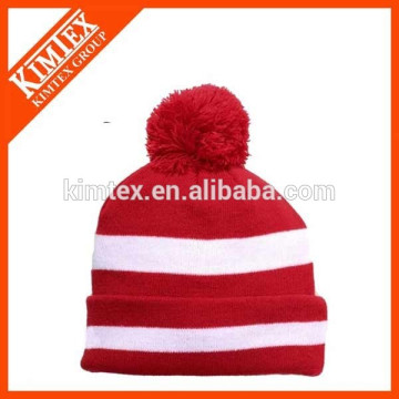 Gorro rayado de punto de invierno cuffed con pom